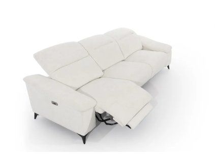 Pohovka PALERMO SOFA 3 v svetlej farbe na bielom pozadí, šikmý pohľad na širokú pevnú pohovku s kovovými nožičkami.