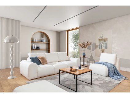 Pohovka LEO SOFA 3 (1BL + 1 + 1BP) v krémovom čalúnení v interiéri, trojsed s voľnými vankúšmi a taburetom, pohľad z uhla.