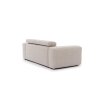 Pohovka RIPLE Sofa 3 zo zadného šikmého pohľadu s plne čalúneným chrbtom, zaoblenou bočnicou, dvomi opierkami hlavy a kompaktným rovným tvarom.