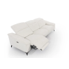 Pohovka PALERMO sofa 3 v svetlom čalúnení, pohľad zošikma s vysunutou ľavou opierkou nôh.