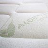 Matrac NATURA AIRGEL – detail prešívaného poťahu ALOE VERA so zeleným vzorom.